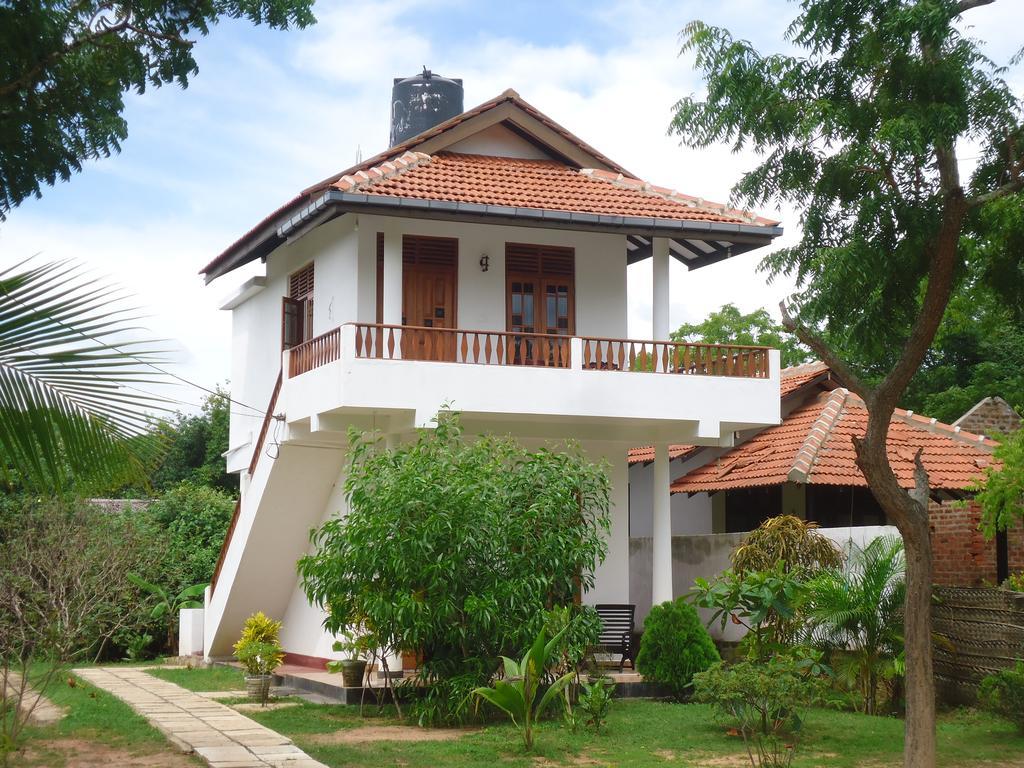 Rock Pool Residence Тангалла Экстерьер фото